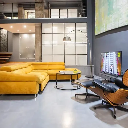 Apartment Trendy Industrial Next To Museum Of Acropolis *